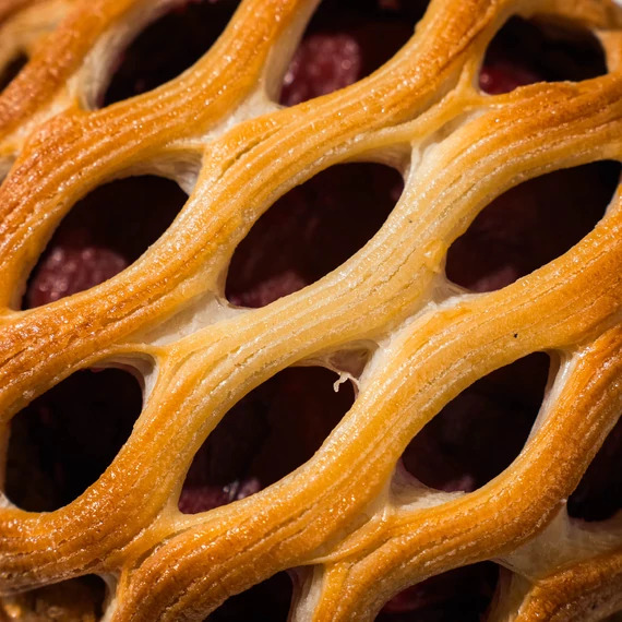 Szilvás rácsos - Plum lattice pastry